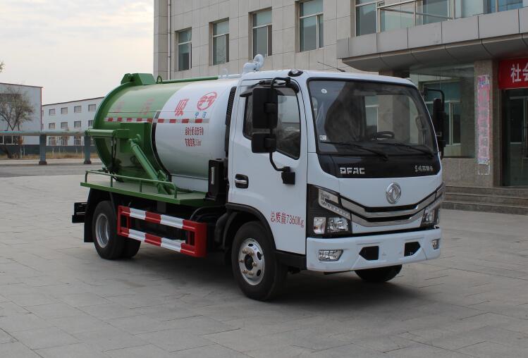 東風小多利卡5立方吸污車 東風小多利卡5立方吸污車